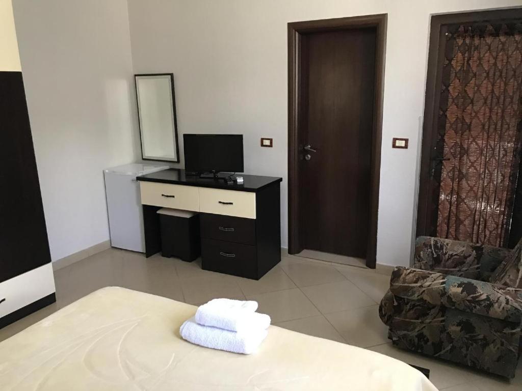 Hotel Camping Lin Bagian luar foto